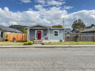 837 12th St, Fortuna, CA 95540
