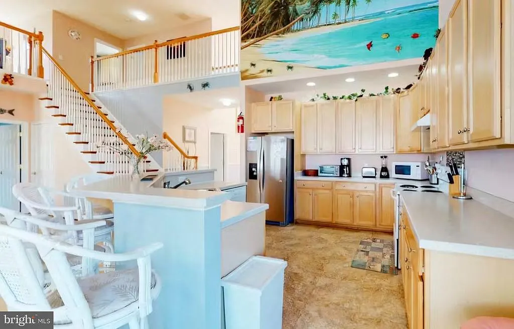 4 bed, 3.0 bath, 3144 sqft, $2,500 — Photo 4