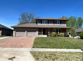 4225 SW Colly Creek Dr, Topeka, KS 66610