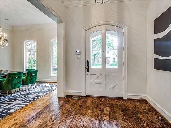 3rd image of 3608 Harvard Ave