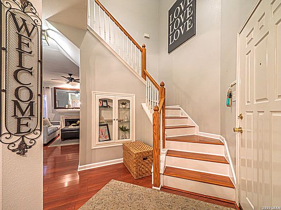 3rd image of 2366 Windmill Way