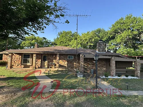 20446 S FM 4 Photo 1