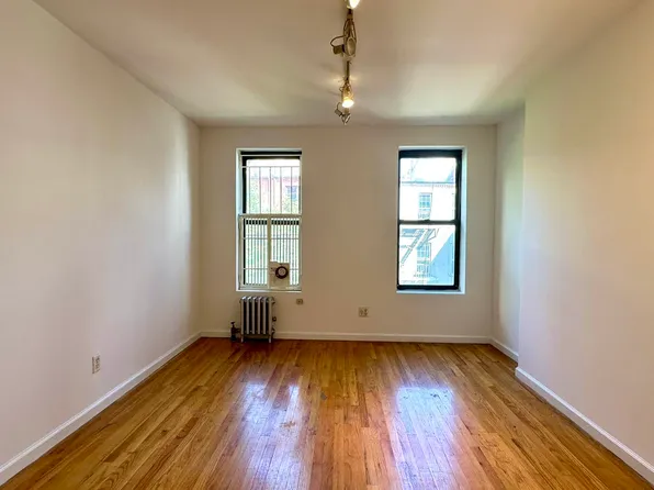 311 East 76th Street image 1 of 5