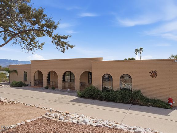 2nd image of 7820 E Calle De La Escarpa