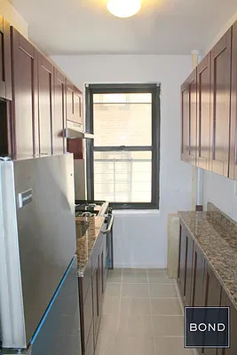 Rented by Bond New York | media 2
