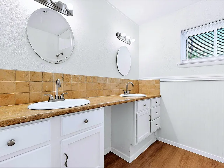 3632 Venice Dr — Photo 31