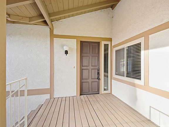 3rd image of 8410 Calle Carabe St
