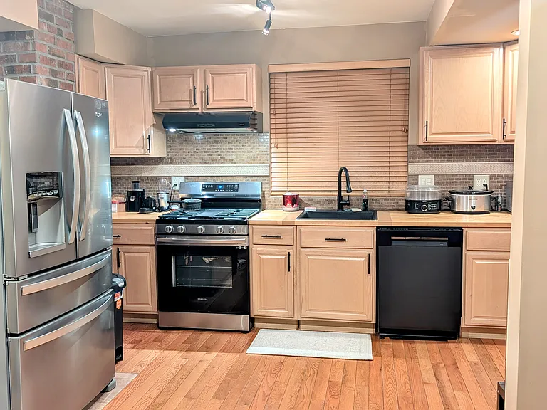 155 Lower Notch Rd #1 — Photo 10