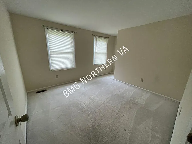 1846 Clovermeadow Dr — Photo 46