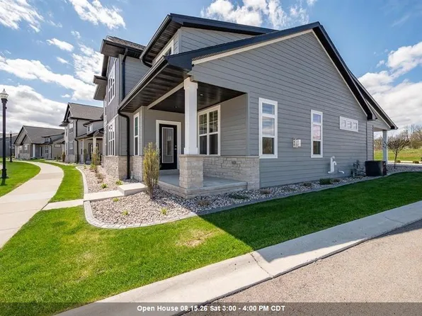 2812 Elm Tree Hl, Green Bay, WI 54313