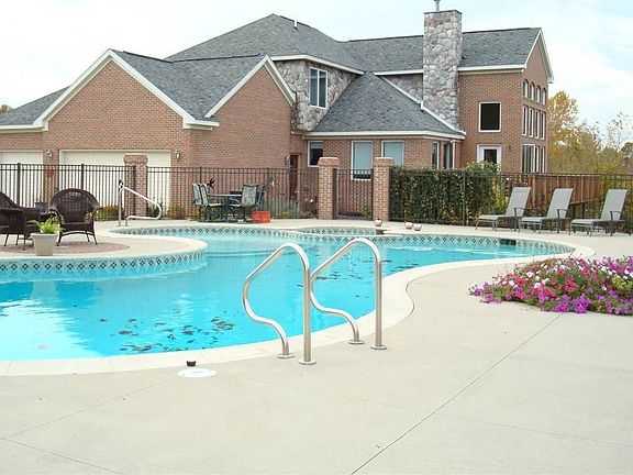 3rd image of 3395 Markins Dr