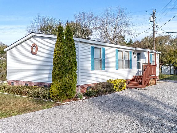 2nd image of 290 Broad Creek Loop Road