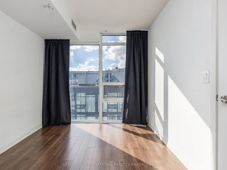 36 Lisgar St #LPH03E — Photo 13