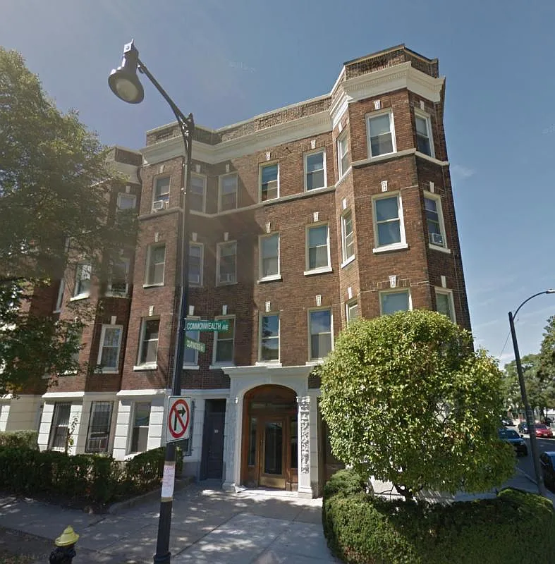 Photo 1 of 14 - 1625 Commonwealth Ave #15 - Boston, MA Primary Photo - 1625 Commonwealth Ave #15