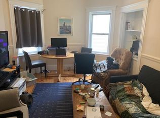 110 Line St #3, Somerville, MA 02143