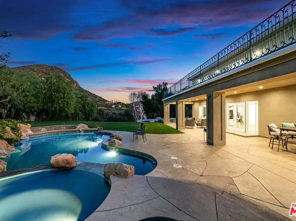 29677 Mulholland Hwy, Agoura Hills, CA 91301