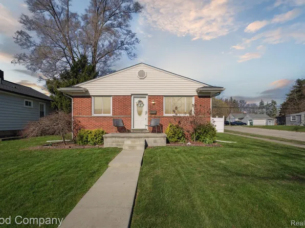 506 S Webik Ave, Clawson, MI 48017