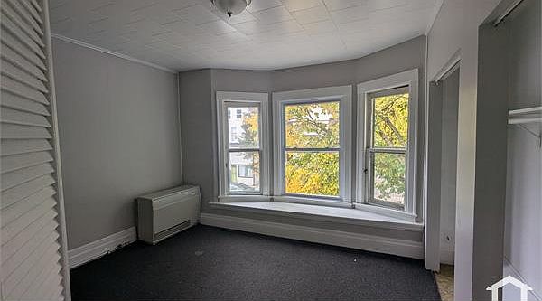 1st image of 1046 S Clinton Ave APT 2