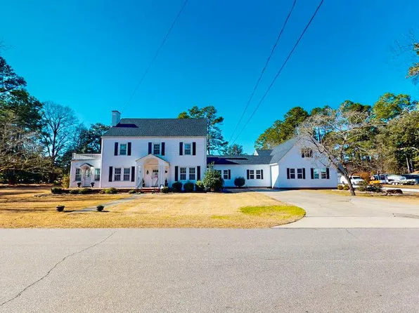 107 Fort St, Pikeville, NC 27863