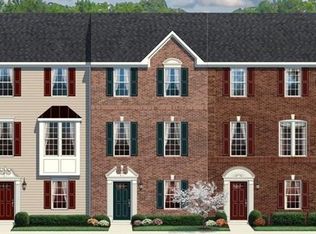 5329 Smiths Cove Ln, Greenbelt, MD