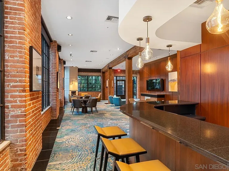 500 W Harbor Dr W #616 — Photo 54