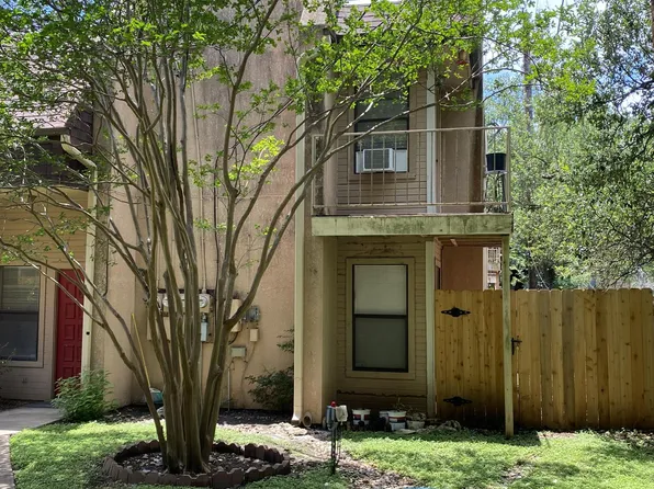 8418 Fathom Cir APT 203, Austin, TX 78750