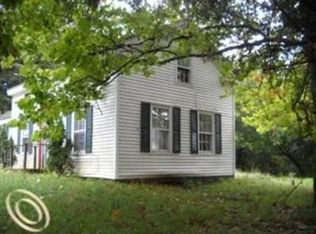 2920 32 Mile Rd, Washington, MI 48095