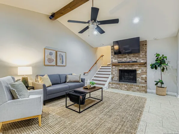 9322 Valley Ridge, San Antonio, TX 78250