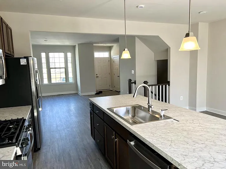 7123 Bodkin Way — Photo 2