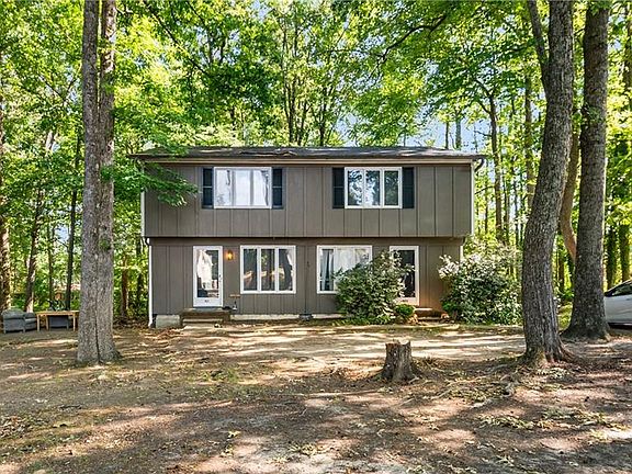4th image of 4021-4023 Knollwood Dr