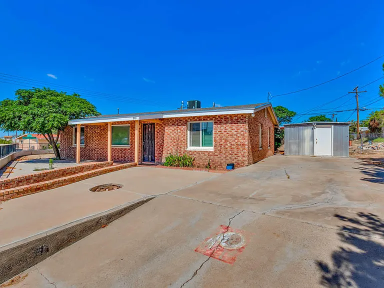 1001 Atwood Dr — Photo 29