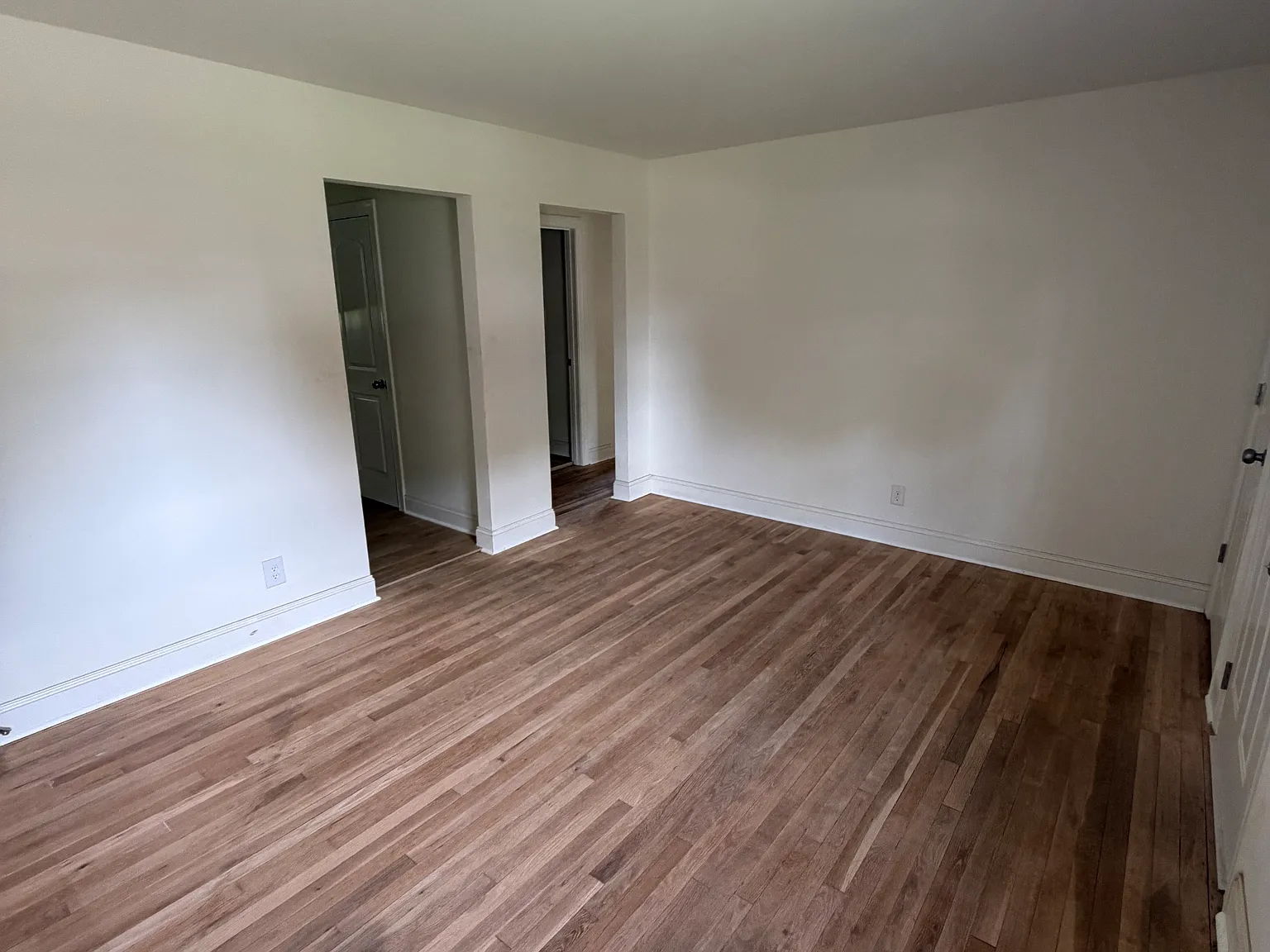 2 bed, 720 sqft, $1,150 — Photo 2