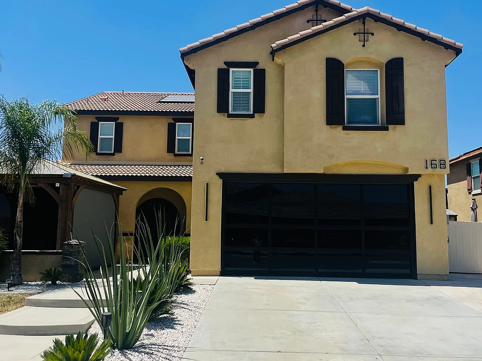 168 Yosemite Ave