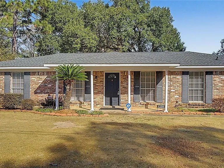 6258 Western Hills Ave — Photo 1