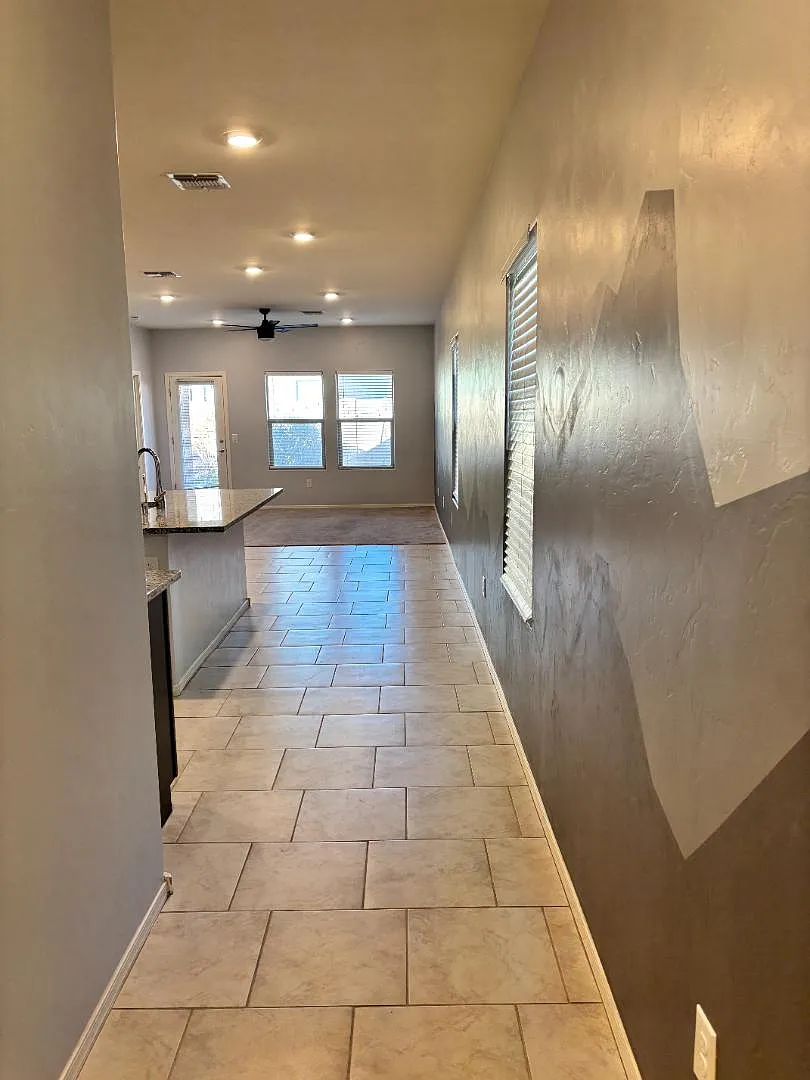Unit Photo - 2605 E Calle Tobo