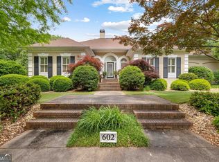 602 Maddox Rd, Griffin, GA 30224