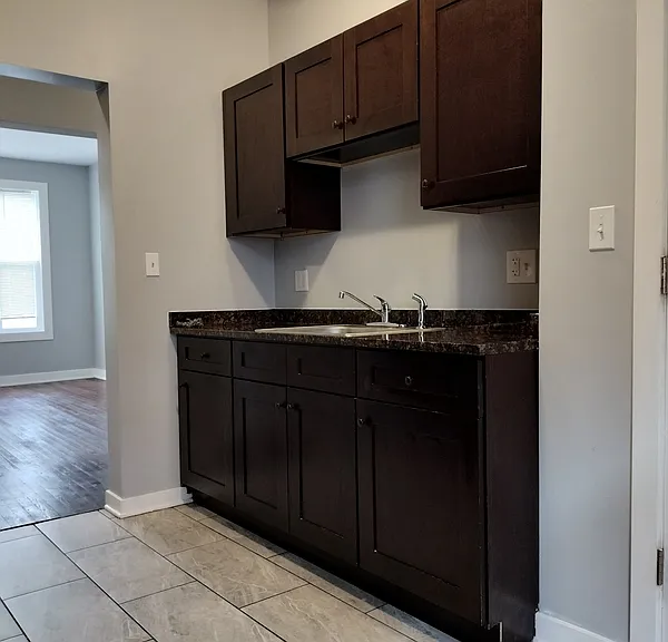 1415 W 66th St #1 — Photo 17