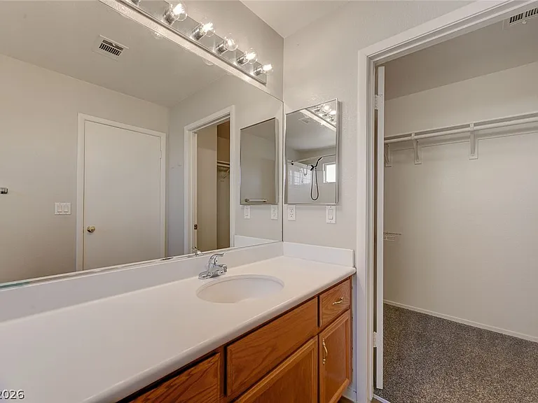 8752 Raindrop Canyon Ave — Photo 25