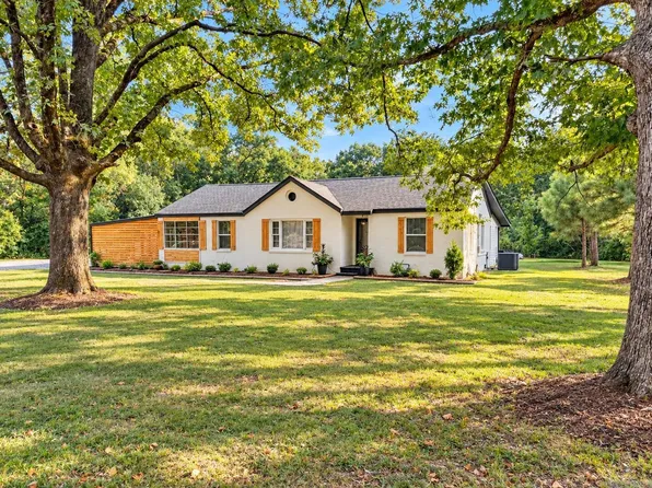 9520 270th Hwy, White Hall, AR 71602