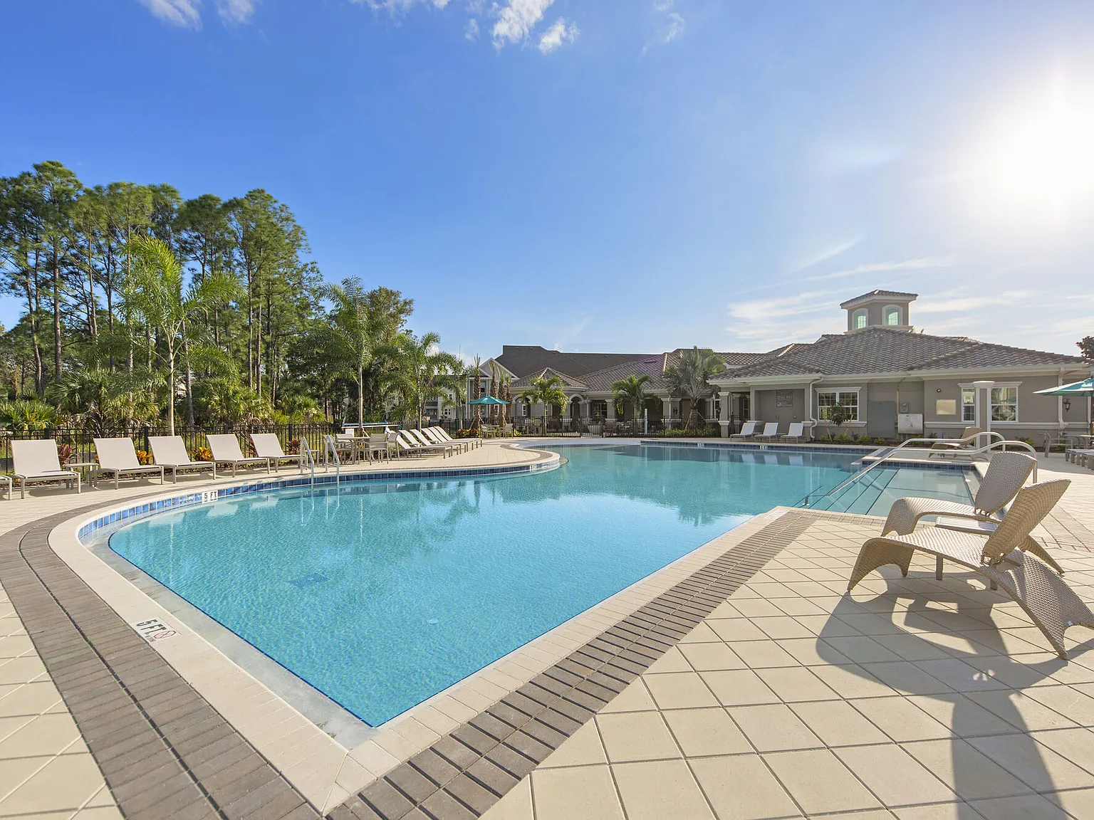 Magnolia Estates — Photo 3