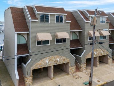 318 83rd St #9, Stone Harbor, NJ, 08247