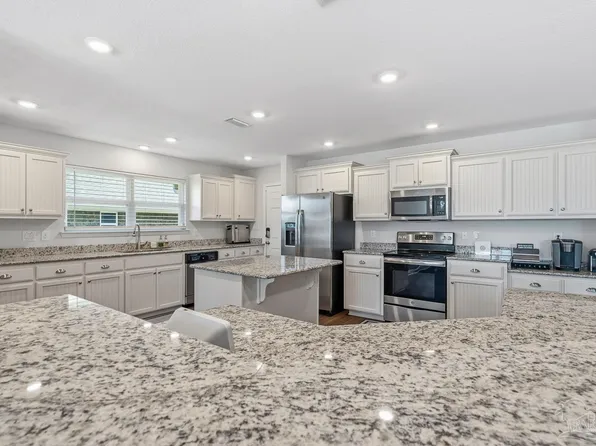 5961 Makenna Dr, Pensacola, FL 32526
