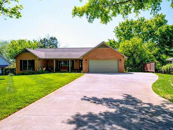2nd image of 511 Kyker Cir