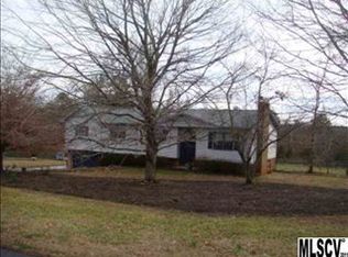 2114 Olde Farm Rd, Hudson, NC 28638