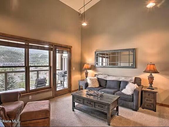 4th image of 834 McKinley Ave #403