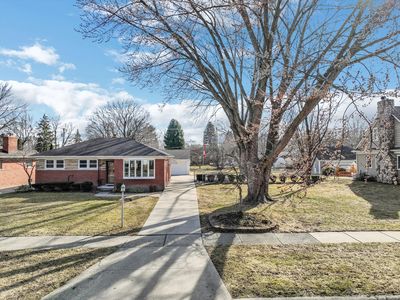 21820 Statler St, Saint Clair Shores, MI, 48081