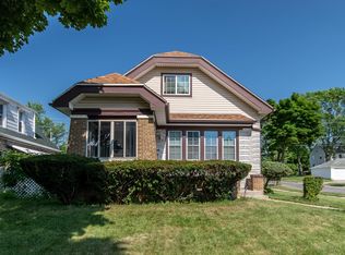 4204 N 21st St, Milwaukee, WI 53209