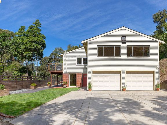 2nd image of 4451 Saint Andrews Rd