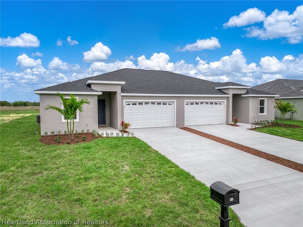 847 Peachtree Dr