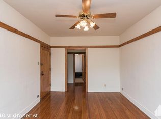 1210 W Draper St #1023, Chicago, IL 60614